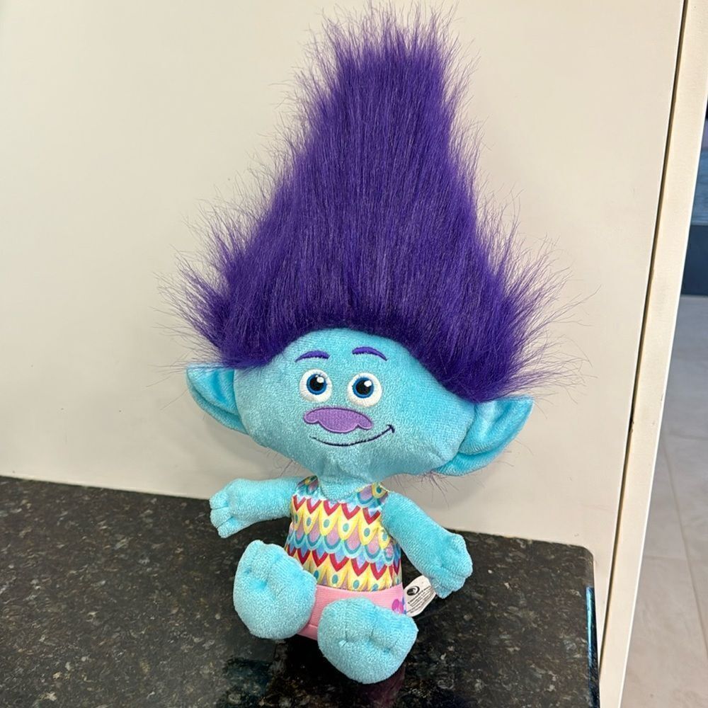 Dreamworks Trolls Plush Doll with Purple hair. Size 14”